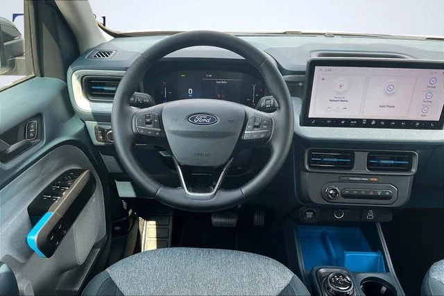 2025 Ford Maverick XLT - Photo 17