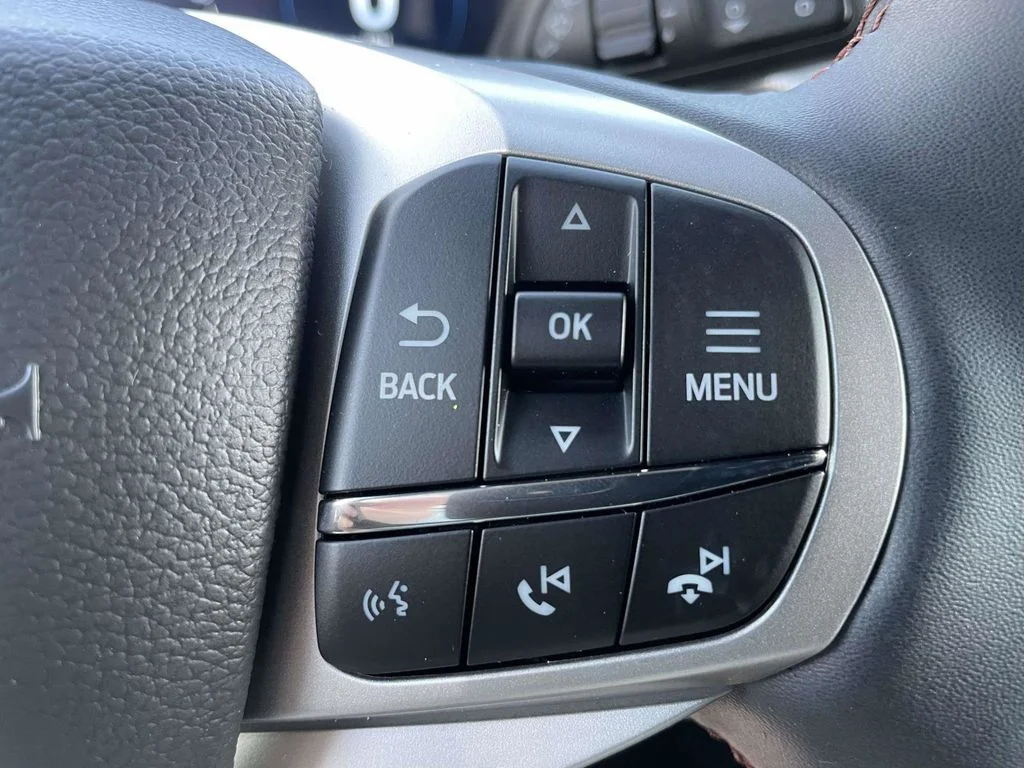 New 2026 Agate Black Metallic Ford Active image 21