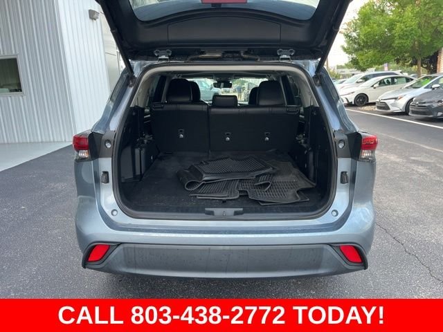 Used 2023 Gray Toyota XLE image 34