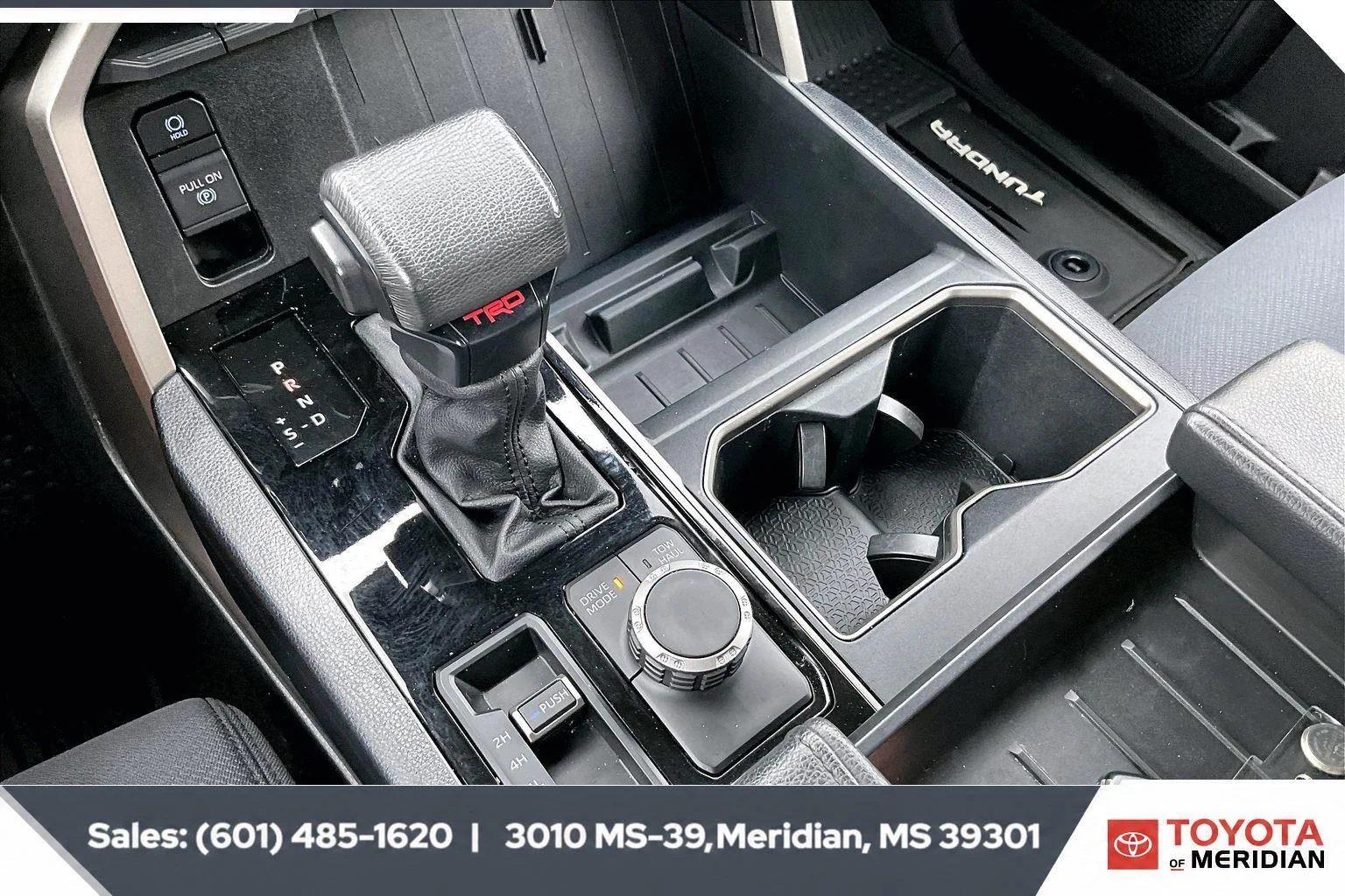 Used 2023 Ice Cap Toyota SR5 image 23