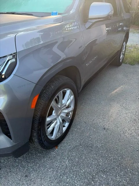 Used 2021 Gray Chevrolet High Country image 17