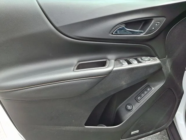 Used 2019 Beige Chevrolet Premier image 13