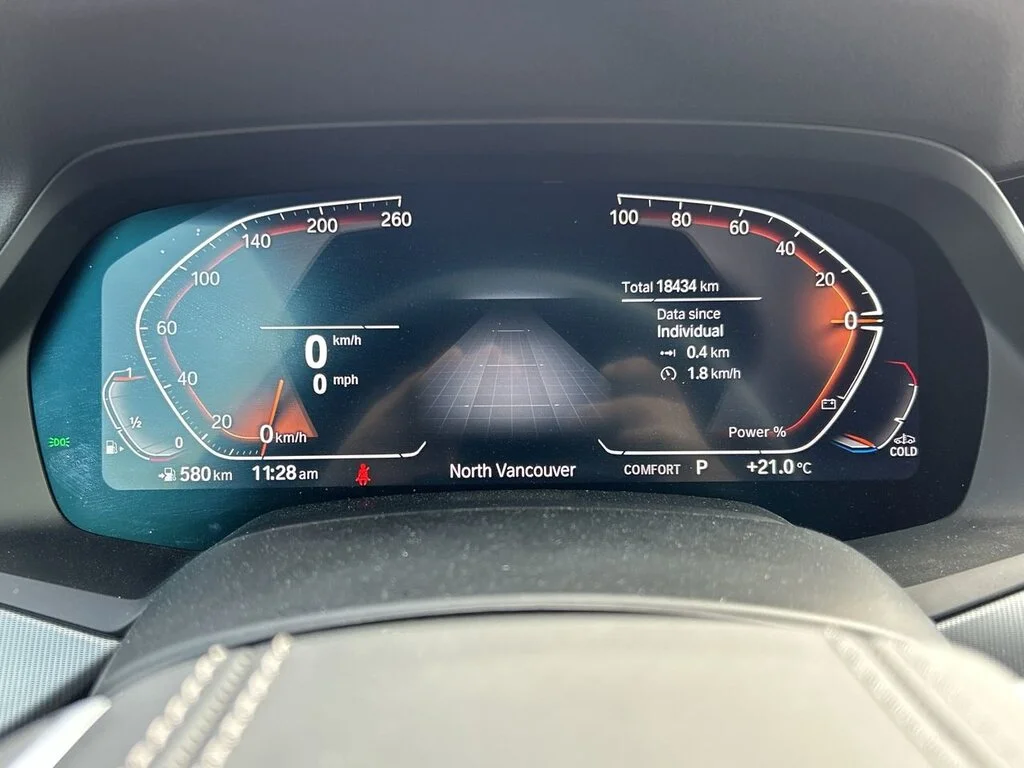 Used 2023  BMW xDrive40i xDrive40i   Low Mileage   Dilawri Certif image 23