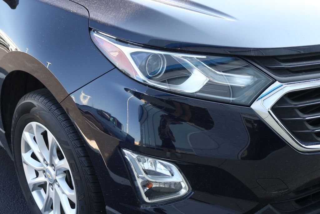 Used 2020 MIDNIGHT BLUE METALLIC Chevrolet LT image 4