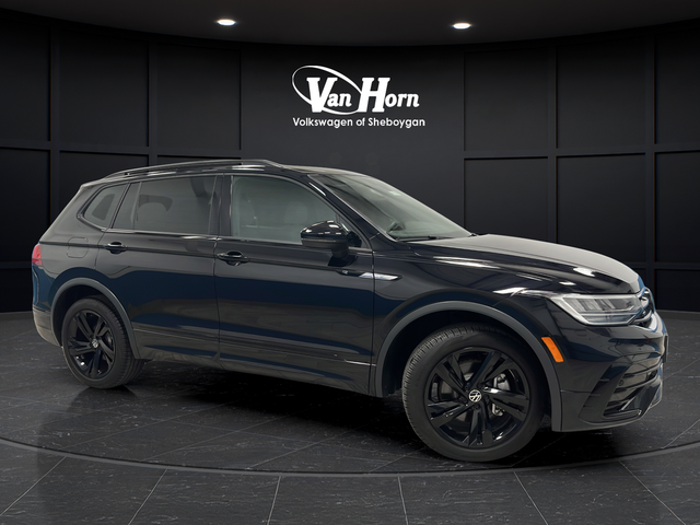 2024 Volkswagen Tiguan 2.0T SE R-Line Black