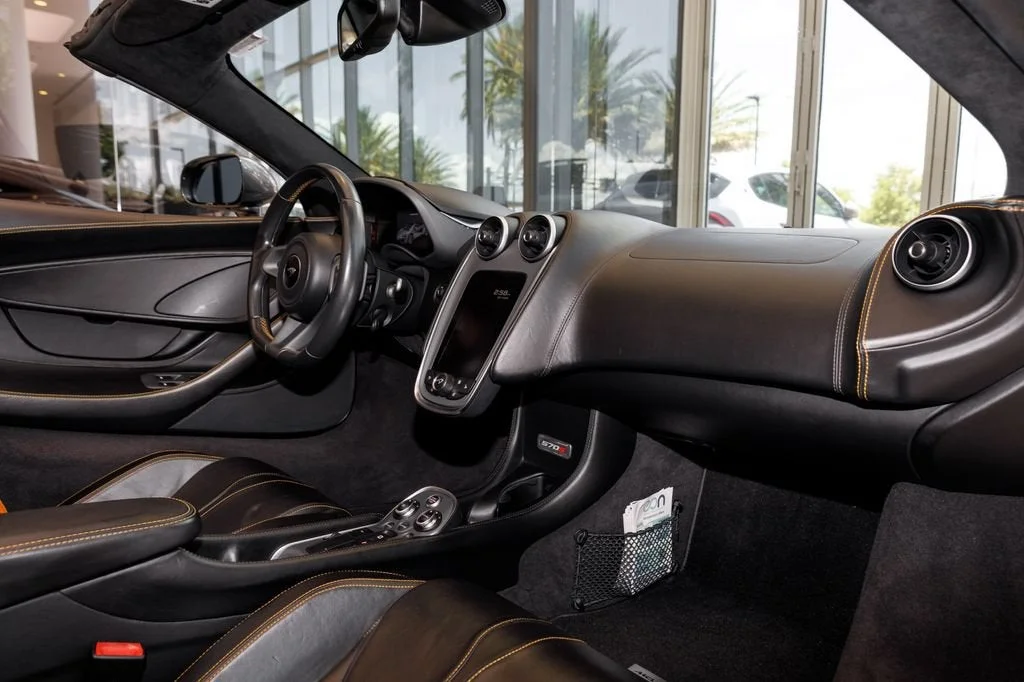 Used 2019 Gray McLaren  image 12