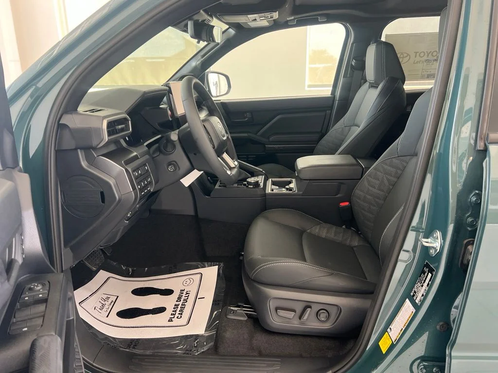 2026 Toyota 4Runner TRD Off-Road Premium - Photo 10