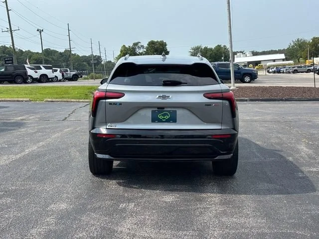 Used 2024 Sterling Gray Metallic Chevrolet RS image 4