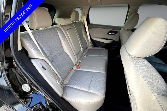 Used 2023 Black Nissan SV image 27