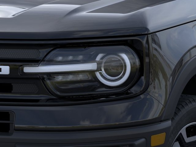 New 2024 Shadow Black Ford Outer Banks® image 18