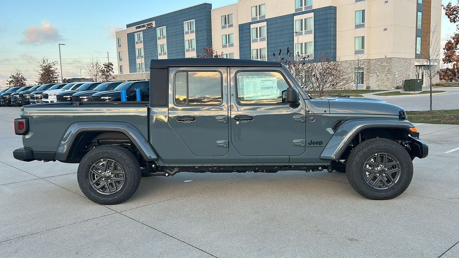 New 2026 Anvil Clear-Coat Exterior Paint Jeep Sport S image 2