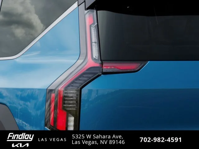 New 2026 Blue Kia Wind image 13