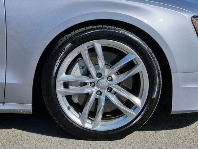 Used 2016 Silver Audi L 4.0T Sport image 9