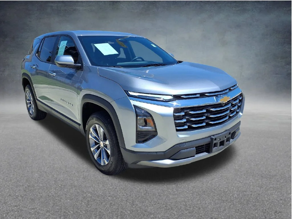 Used 2025 Gray Chevrolet LT image 1