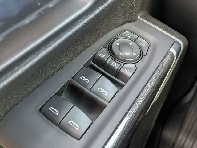 Used 2023 Black GMC AT4 image 22