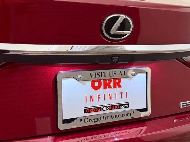 Used 2019 Matador Red Mica Lexus 350 Luxury image 15