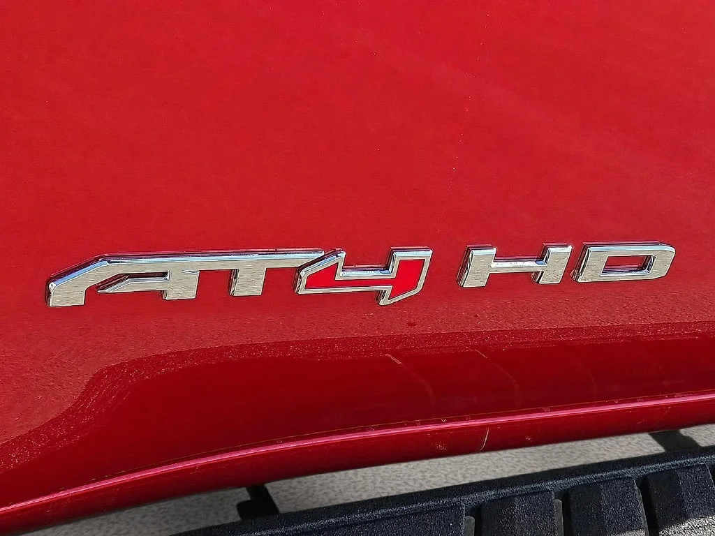 2026 GMC Sierra 2500HD AT4 - Photo 7