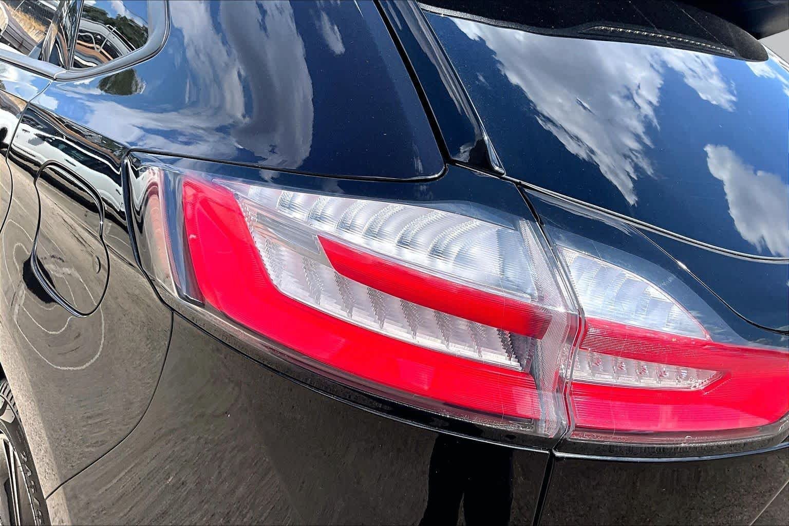 Used 2023 Agate Black Metallic Ford ST image 28