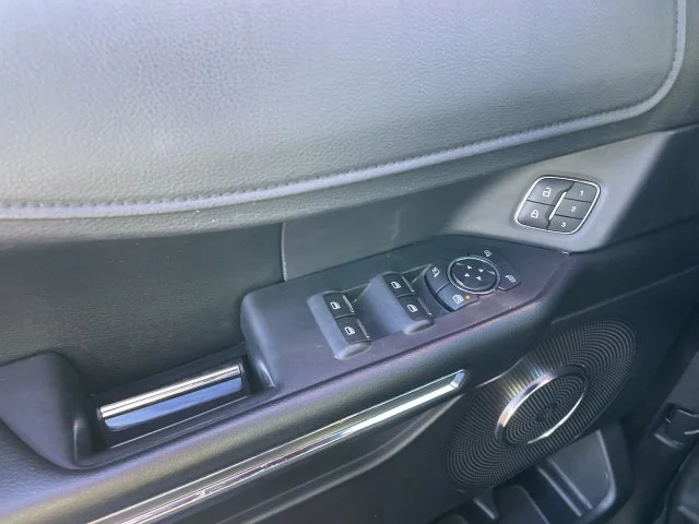 Used 2018 Red Ford XLT image 13