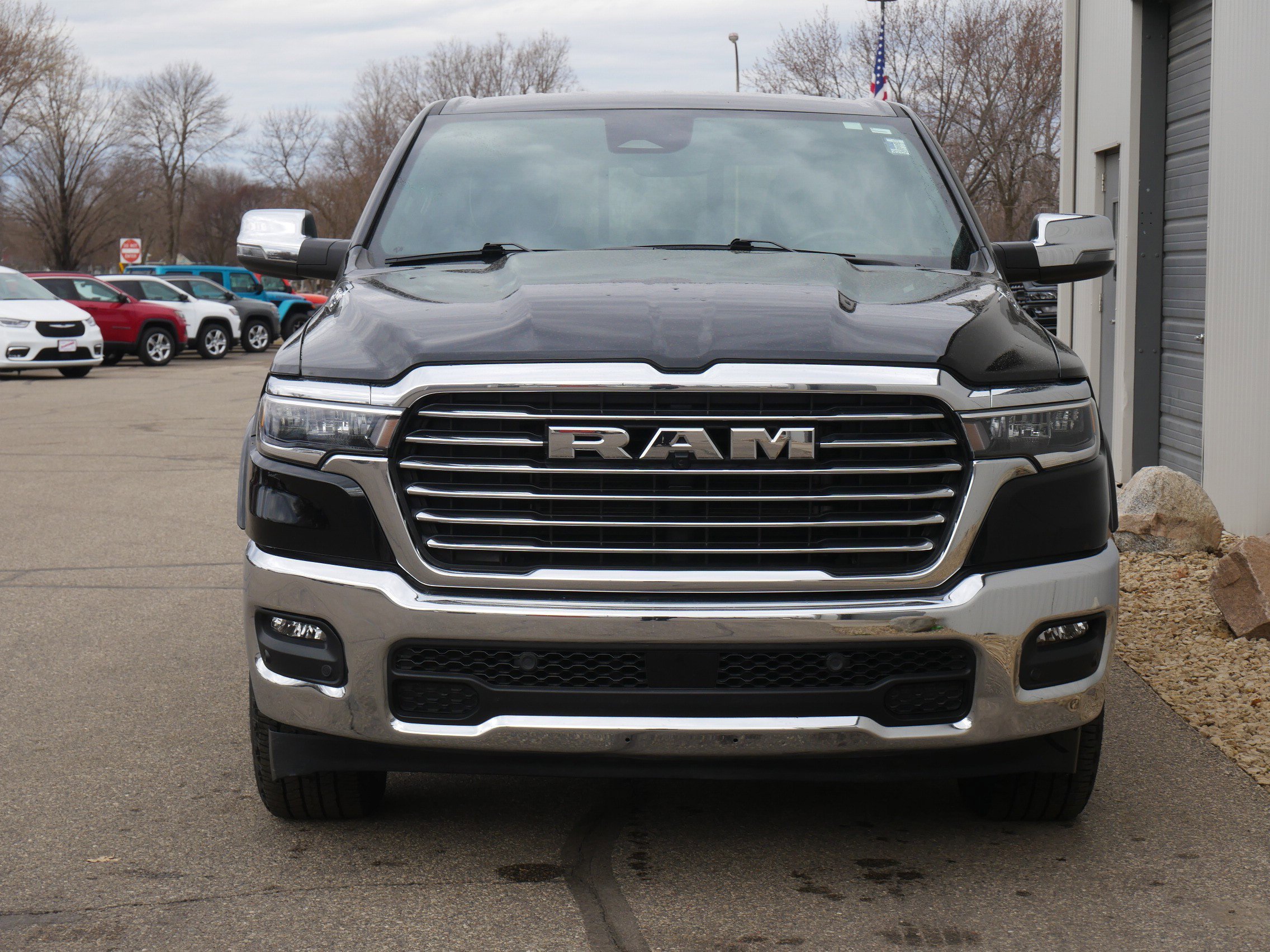 Certified Used 2025 Diamond Black Crystal Pearlcoat Ram Laramie image 8