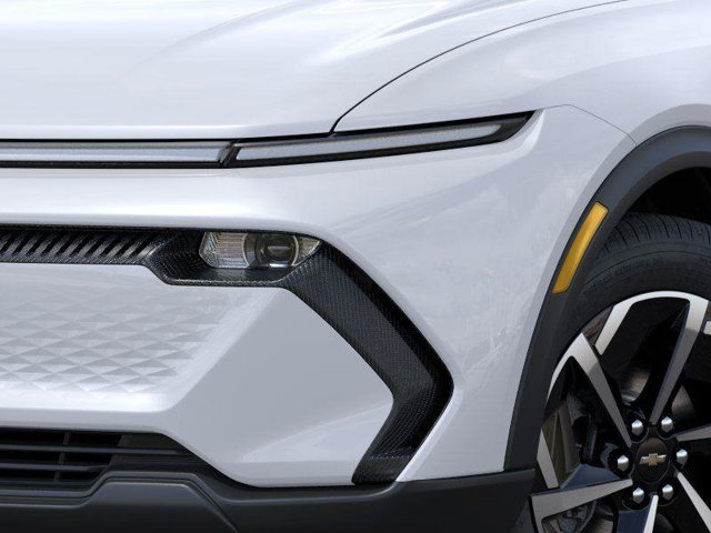 2026 Chevrolet Equinox EV photo 10 of 32
