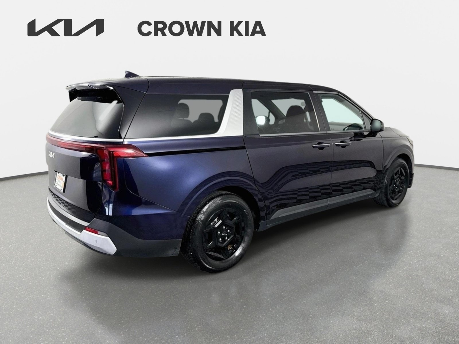 Used 2025 Deep Chroma Blue Kia LXS image 5