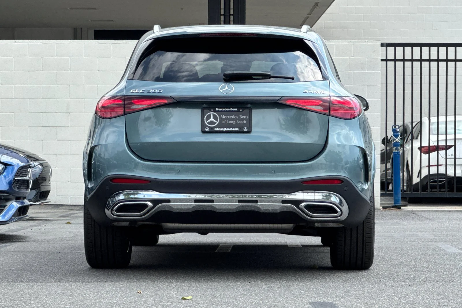 New 2026 Silver Mercedes-Benz GLC 300 image 5
