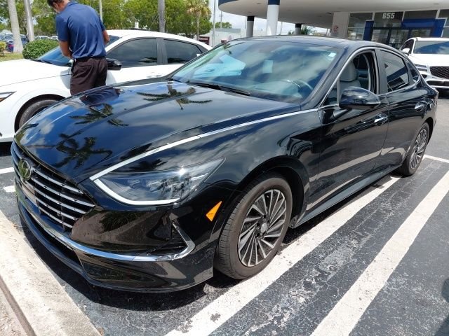 2023 Hyundai Sonata Limited's photo