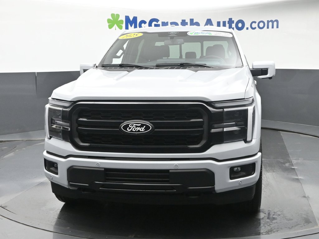 Used 2025 White Ford Lariat image 22