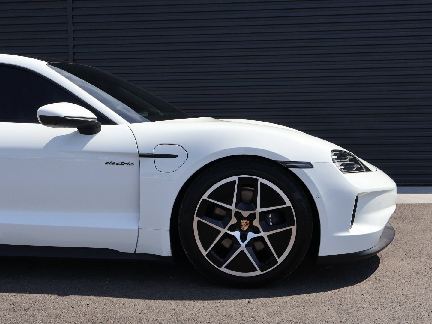Certified Used 2025 White Porsche  image 11