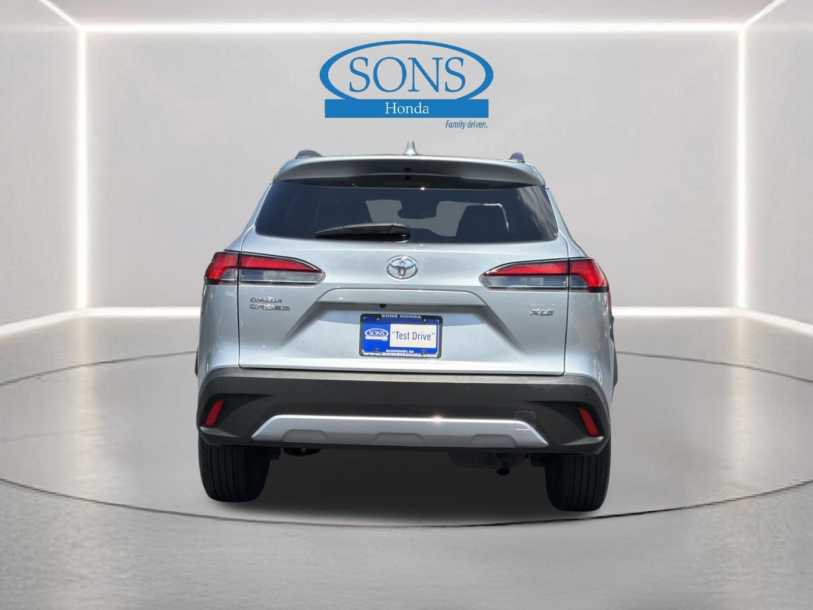 Used 2023 Silver Toyota XLE image 24