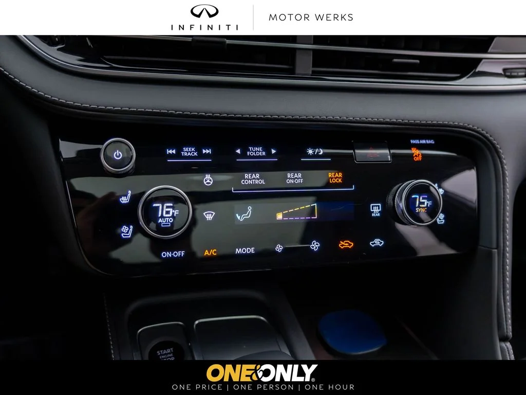 New 2027 GRAPHITE SHADOW INFINITI Luxe AWD image 26