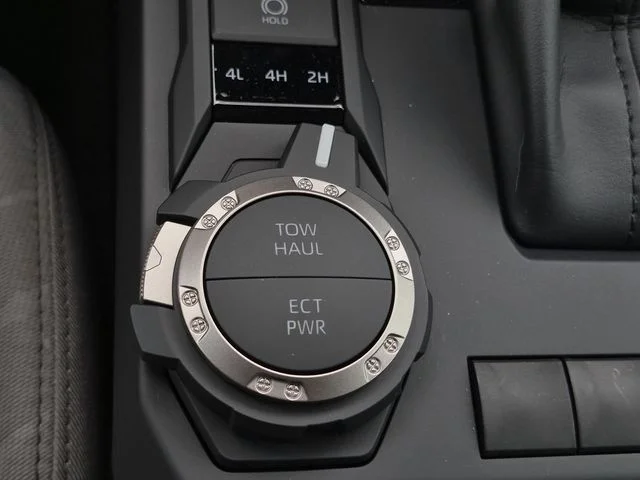 2026 Toyota Tacoma SR5 - Photo 24