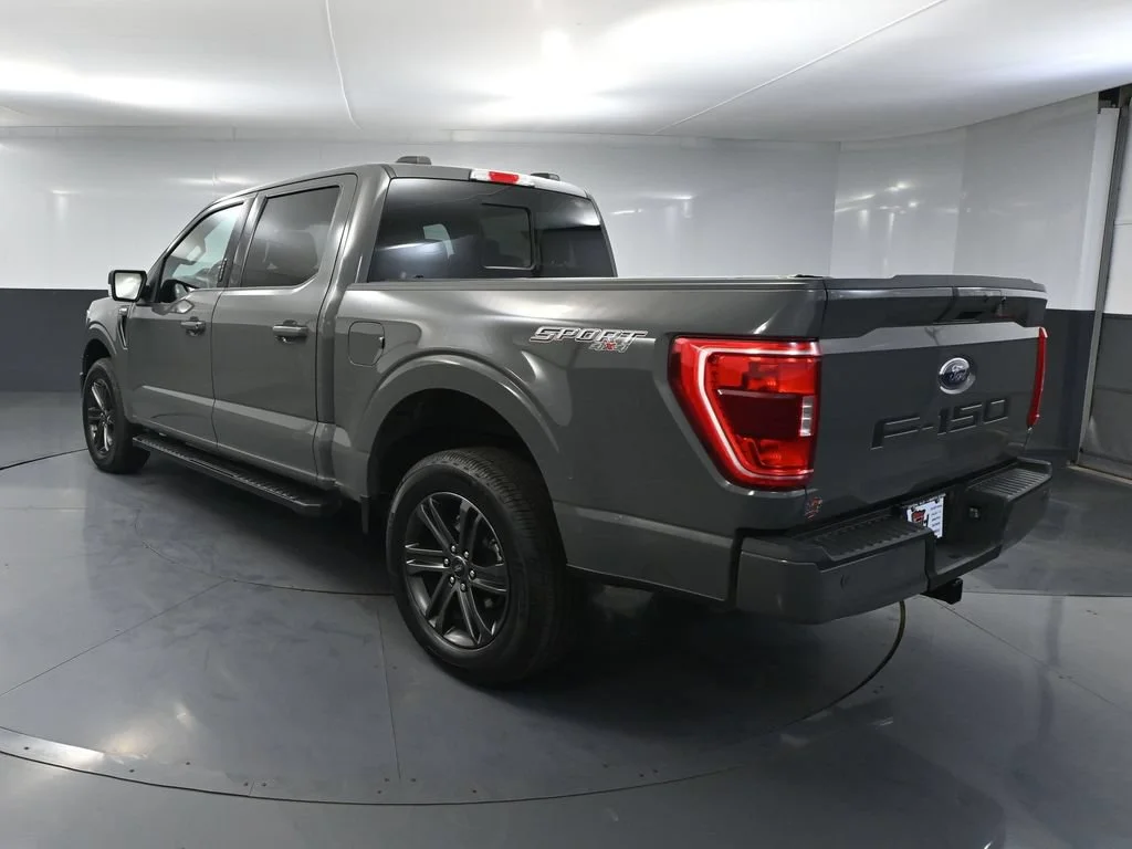 Used 2021 Gray Ford XLT image 5