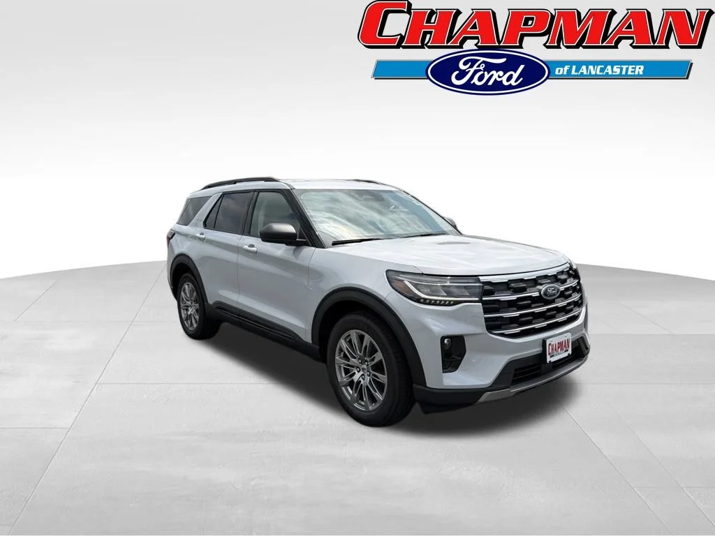 New 2026 Space White Metallic Ford Active image 3