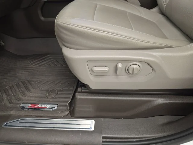 Used 2023 Summit White Chevrolet LTZ image 38