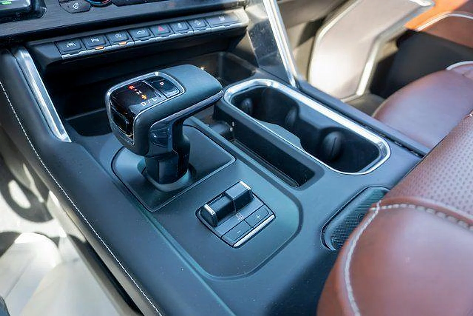 Used 2023  GMC Denali Ultimate image 35