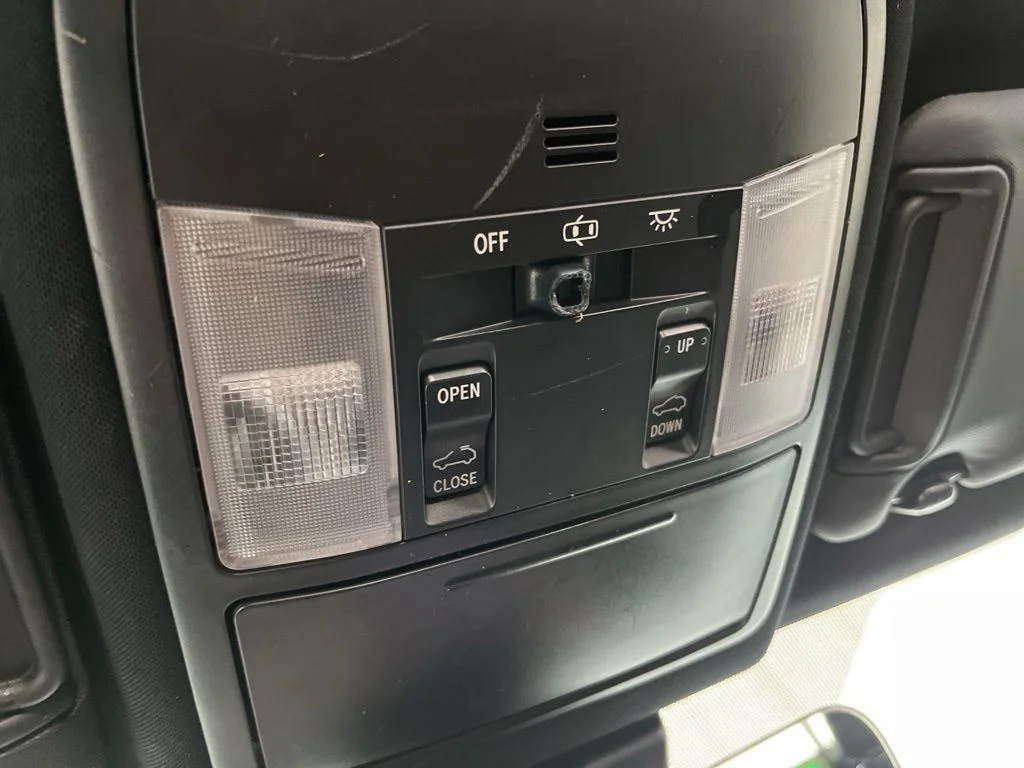 Used 2018 Black Toyota SE image 18