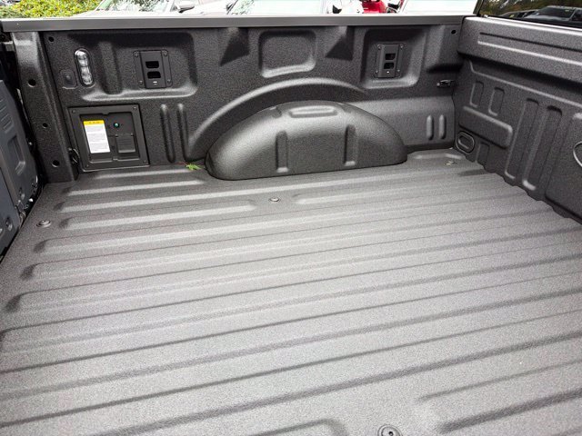 New 2026 Agate Black Metallic Ford Tremor® image 9