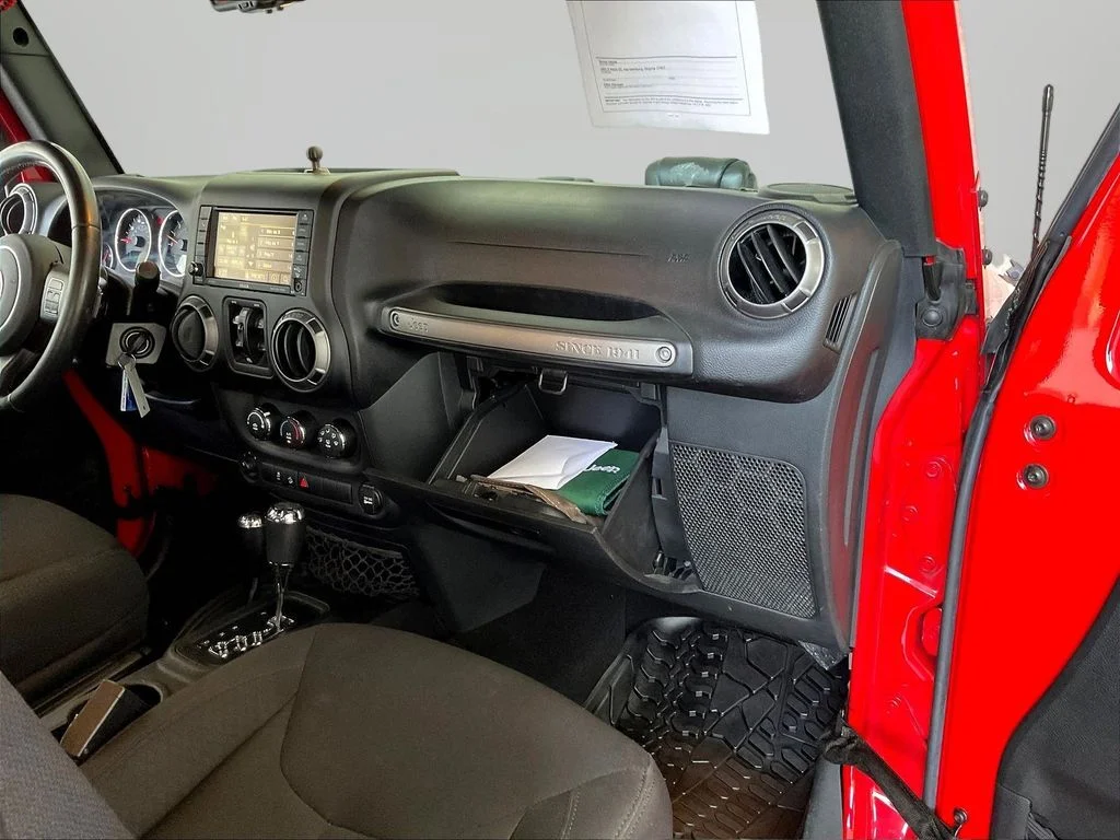Used 2017 Red Clearcoat Jeep Unlimited Sport image 27
