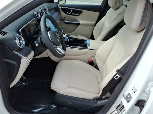 New 2027 White Mercedes-Benz GLC 300 image 14