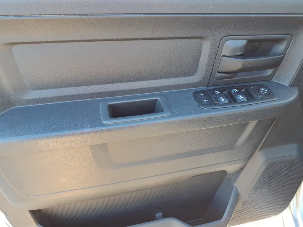 Used 2012 Silver Ram Tradesman image 8