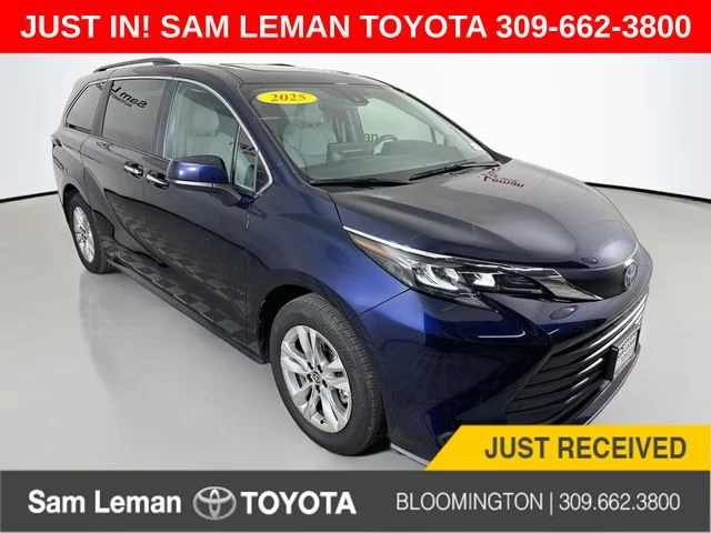 2025 Toyota Sienna XLE
