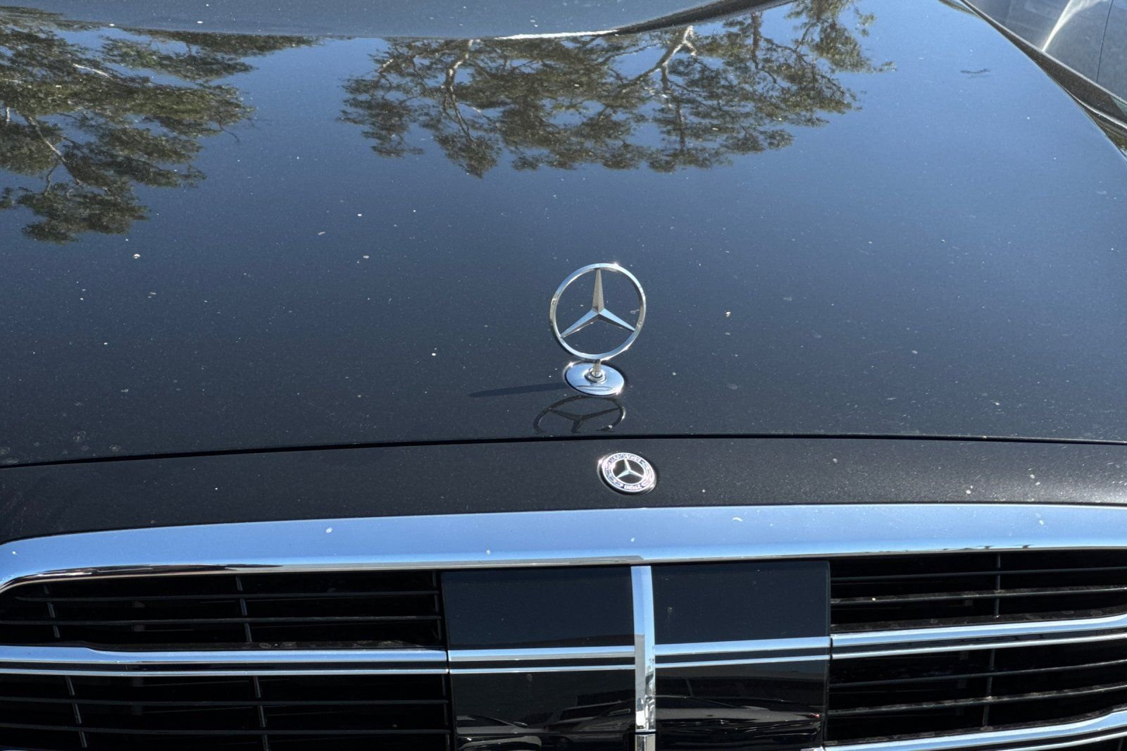 Certified Used 2024 Black Mercedes-Benz S 500 image 13