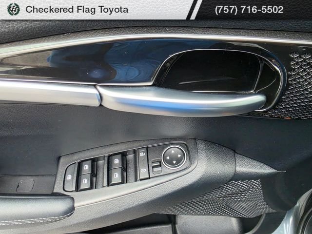 Used 2024 Gravity Gray Kia EX image 22