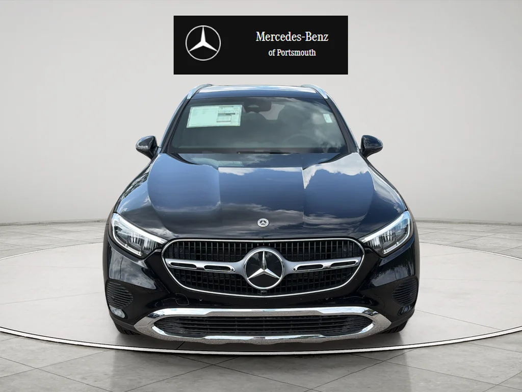 New 2026 Black Mercedes-Benz GLC 300 image 8
