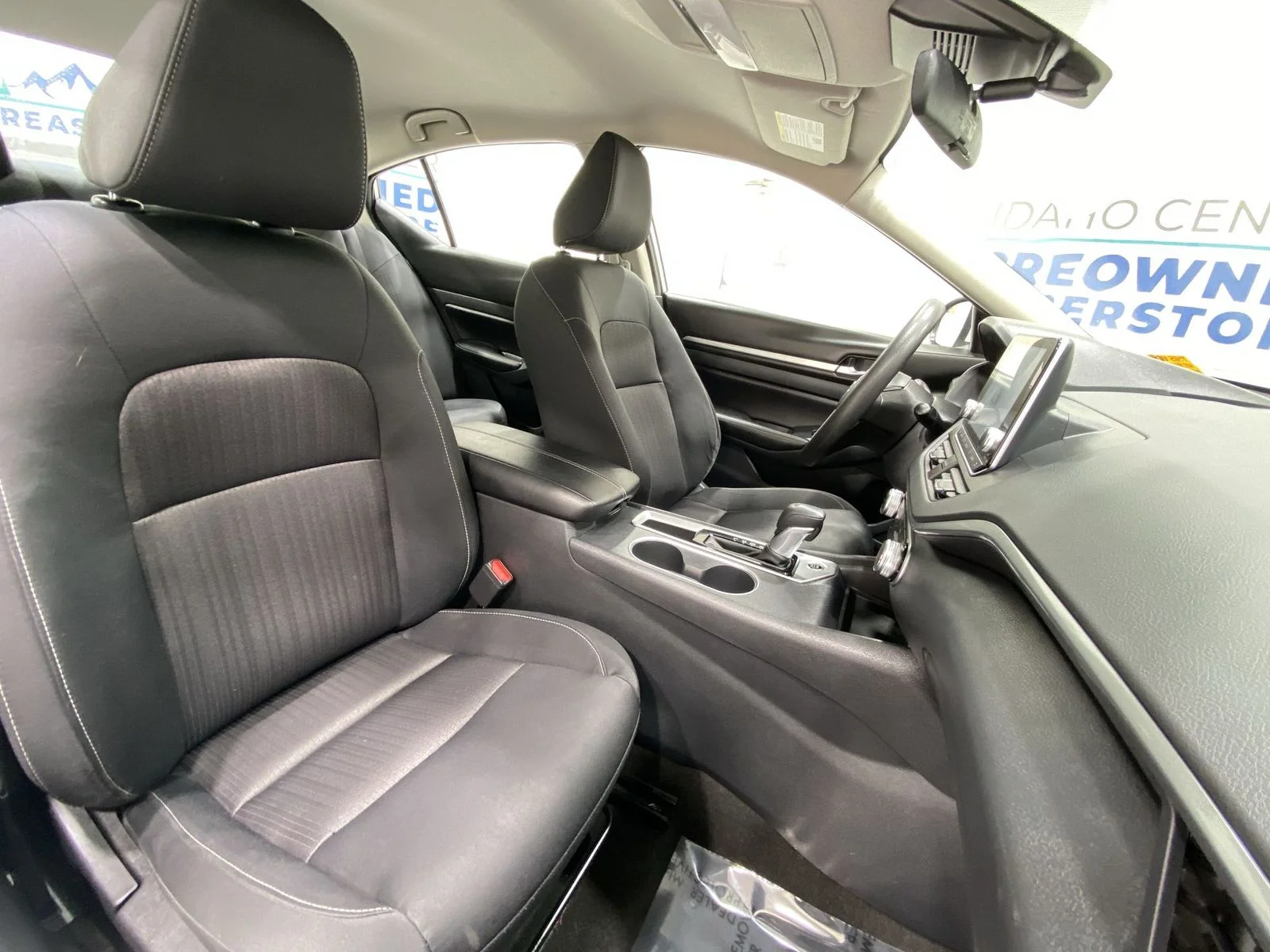 2022 Nissan Altima SV - Photo 23