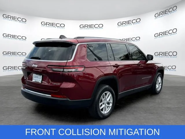 Used 2023 Red Jeep Laredo 4x2 image 7