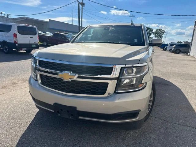 Used 2016 Champagne Silver Chevrolet LT image 2