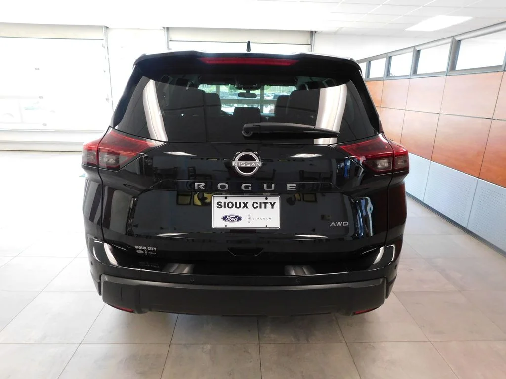 Certified Used 2025 Super Black Nissan SV image 6